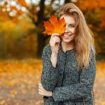 Jak zatrzymać wypadanie włosów jesienią?