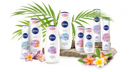 Take me to… czyli letnie limitowane nowości od NIVEA! LIFESTYLE, Uroda - Lato − czas relaksu, doskonałej zabawy i tworzenia wspomnień, do których z przyjemnością wracamy. A nic nie pomaga tak skutecznie zapisać tych cudownych chwil jak świeże i cudowne zapachy, które choć na chwilę mogą przenieść nas w ulubione miejsca.